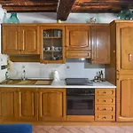 2 Bedroom Amazing In Cortona