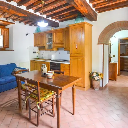 Gorgeous In With Kitchen Apartment Cortona