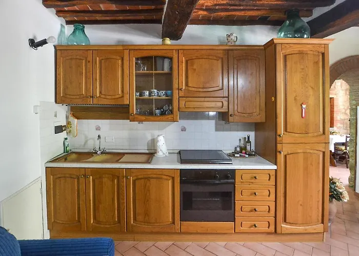 2 Bedroom Amazing In Cortona
